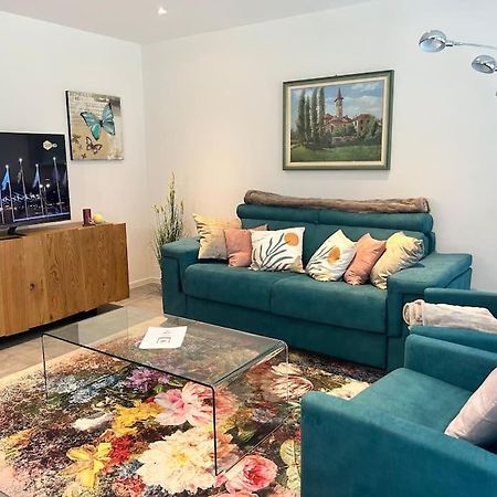 Labpark Luxury Apartment Мелано Экстерьер фото